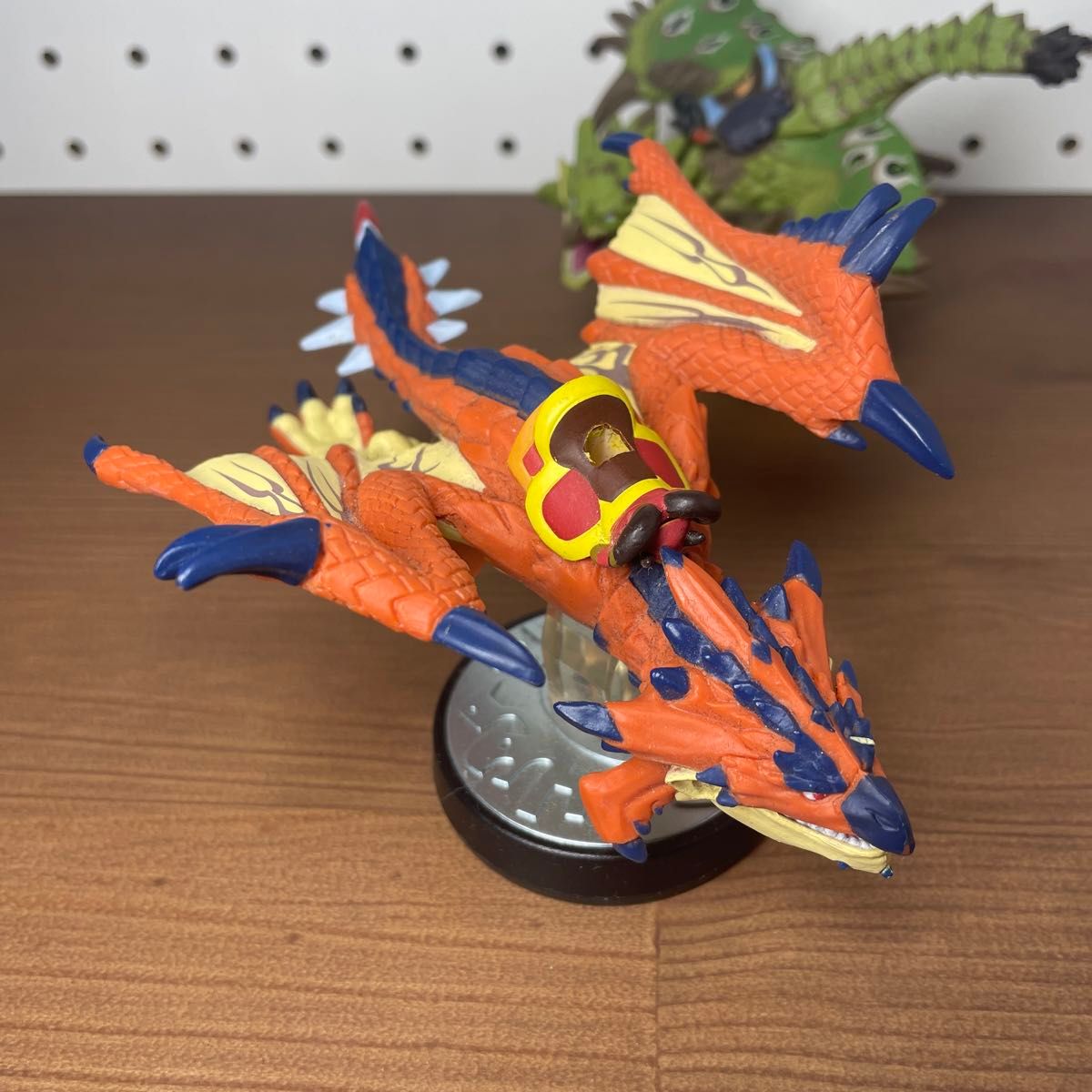 難あり アミーボ amiibo リオレイア&シュバル 赤眼のリオレウス 難あり アミーボ amiibo リオレイア&シュバル 赤眼のリオレウス