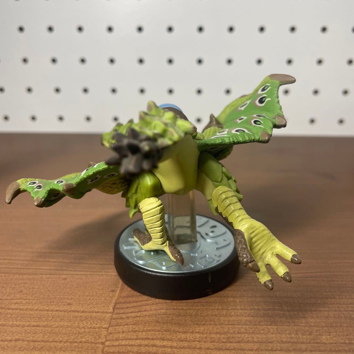 難あり アミーボ amiibo リオレイア&シュバル 赤眼のリオレウス 難あり アミーボ amiibo リオレイア&シュバル 赤眼のリオレウス