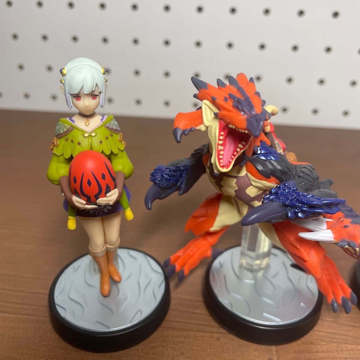 破滅レウス エナ ツキノ amiibo アミーボ モンスターハンターストーリーズ2