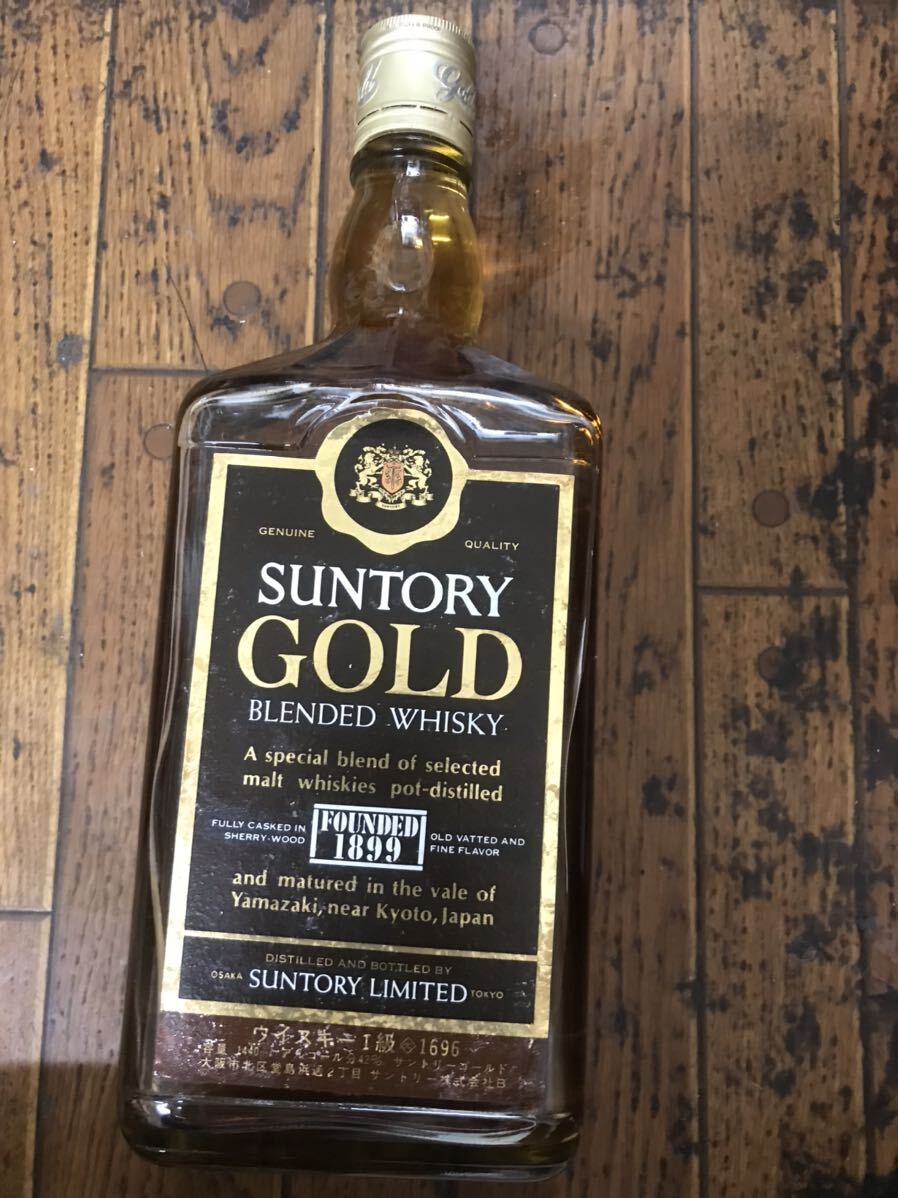 ウイスキー SUNTORY サントリー　サントリーゴールド　GOLD 1440ml 未開栓　旧ラベル 古酒 _画像1