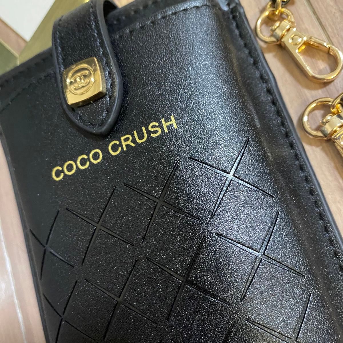  新品 CHANEL シャネル 携帯ケース チェーン ストラップ ショルダー ポーチ カードケース ノベルティ ココクラッシュ 