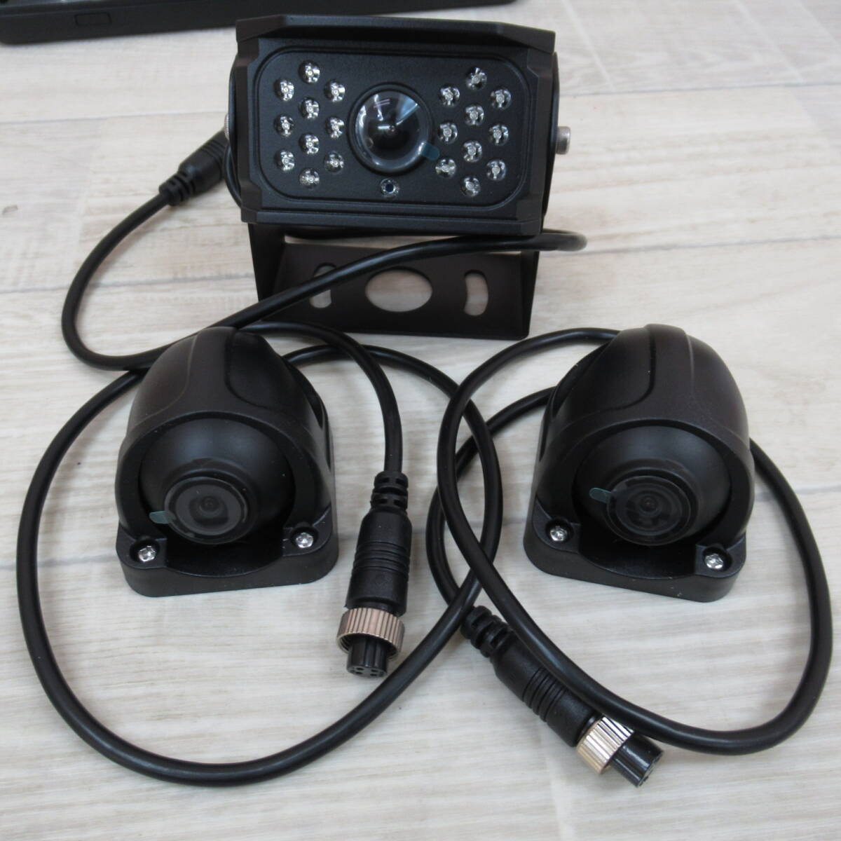 3144PS24【未使用】OBEST 10.1インチバックモニター バックカメラモニター バックカメラ AHDバックカメラ サイドカメラ IPSモニター