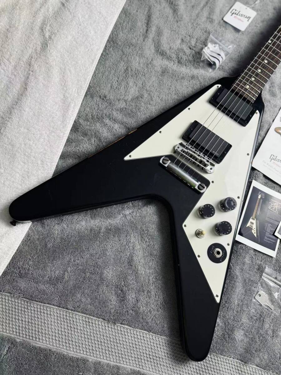 Gibson Kirk hammett custom shop flying v age_画像2