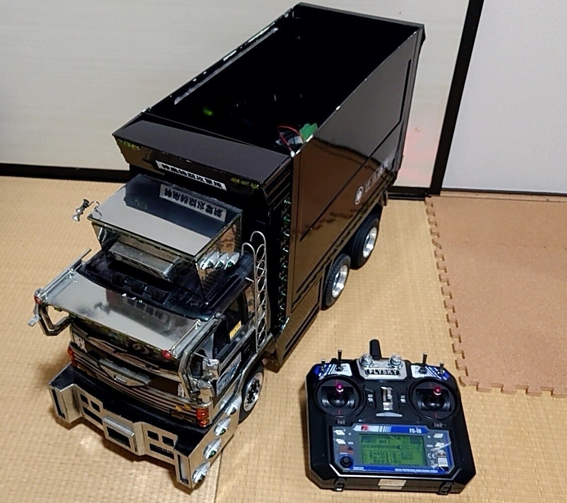 Yahoo!オークション - タミヤ 1/14ラジコン 日野 ドルフィン Yahoo!オークション - タミヤ 1/14ラジコン 日野 ドルフィン