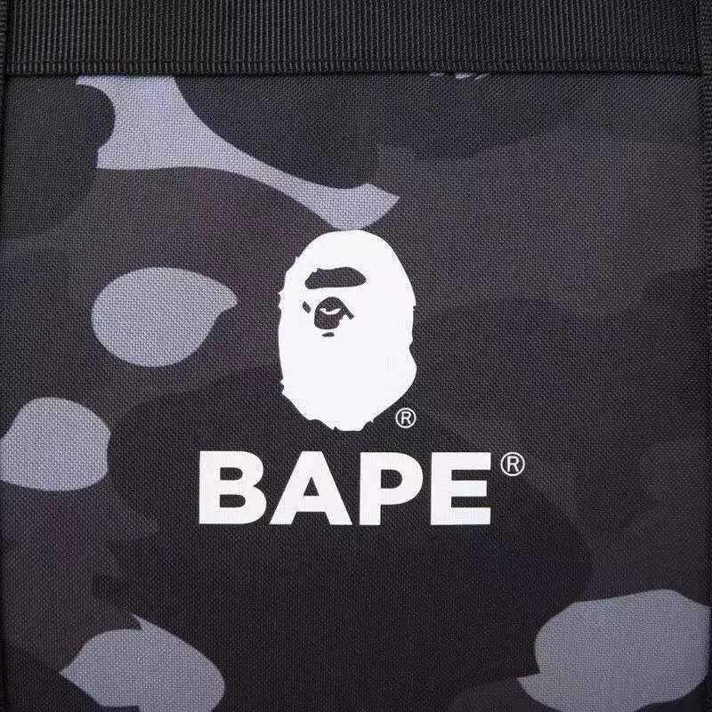 ★１０個出品★BAPE◆A BATHING APE／迷彩カモ◆ア ベイシング エイプ◆ブラックダッフル◆ブラックカモ柄◆CAMO／カモ／付録ノベルティ