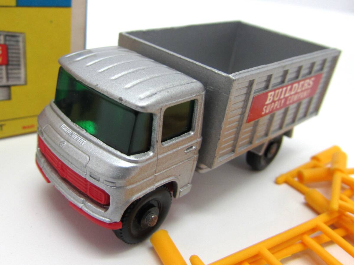 美品 MATCHBOX マッチボックス LESNEY レズニー No.11 足場運搬トラック メルセデスベンツ SCAFFOLDING ミニカー 箱付き ヴィンテージ_画像2