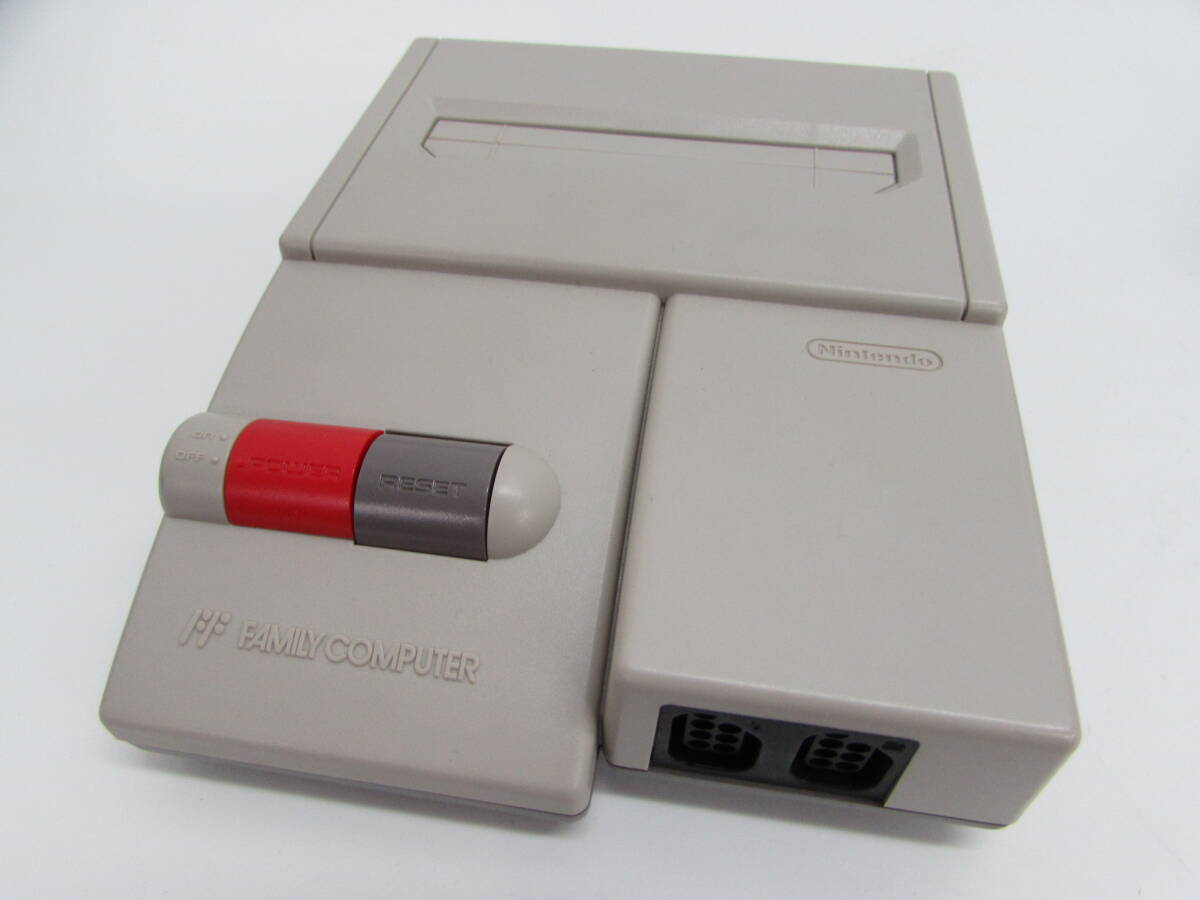 任天堂 Nintendo ファミリー コンピュータ AV仕様 本体 コントローラー HVC-NFF ファミコン FC 説明書欠品_画像2