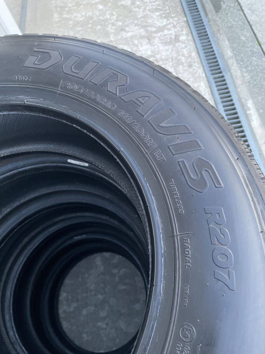 2023年製造タイヤ ブリヂストン 205/70R16 111/109N LT 6本セット DURAVIS R207の画像7