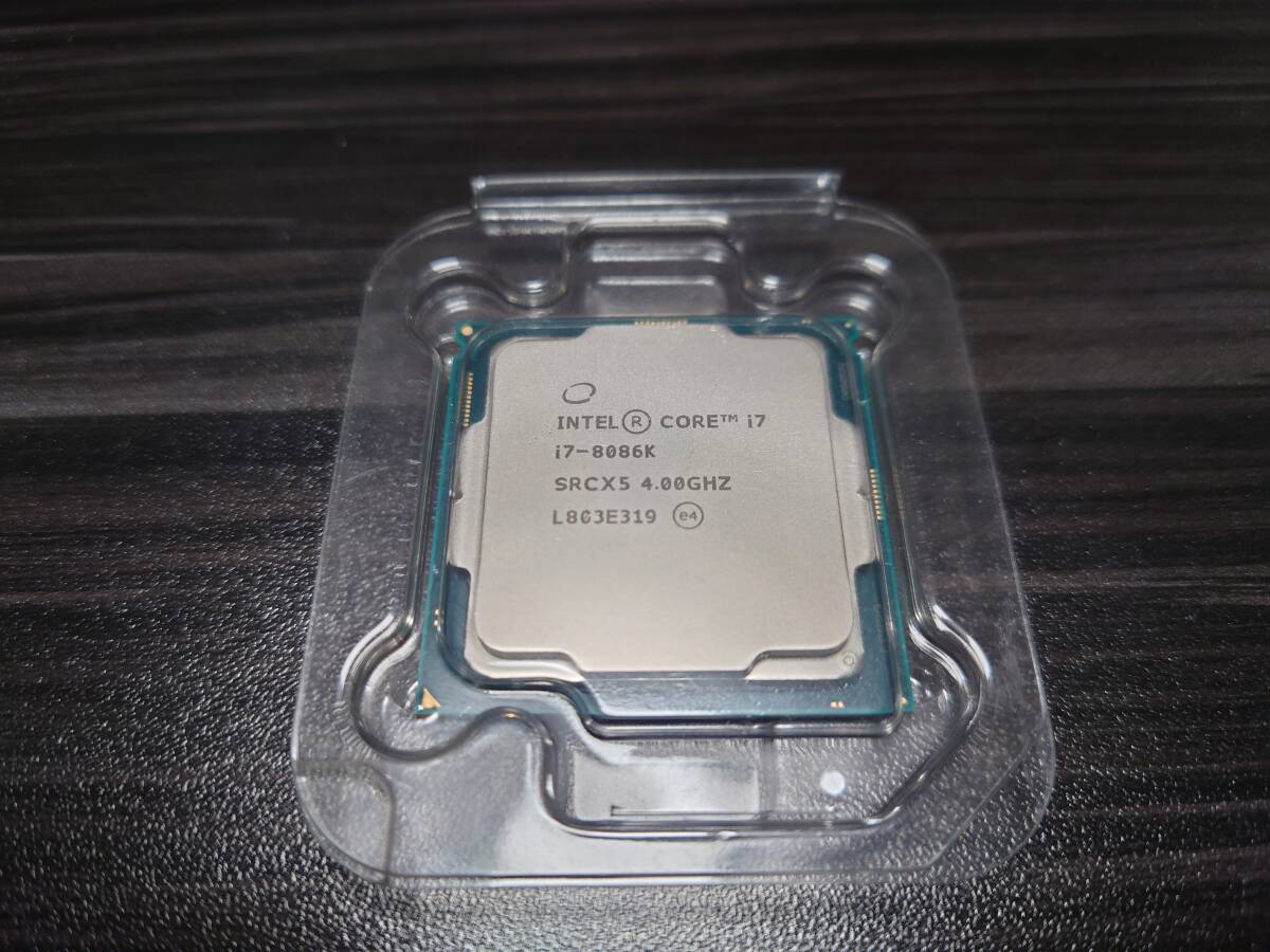 【ジャンク】【中古】【Intel】第8世代 Core i7 8086K Limited Edition 5Ghz LGA 1151 の画像1