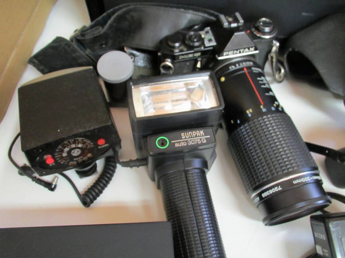 T1000 カメラ ビデオカメラ まとめて 一眼 フィルム レンズ PENTAX CASIO MINOLTAの画像2
