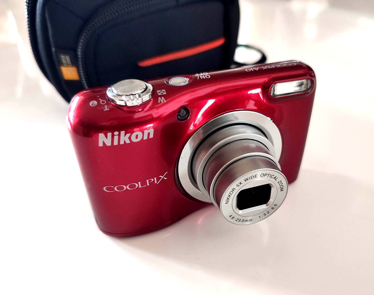 【美品】Nikon CoolPIX A10【32GB/SDカード＆ケース付・単三乾電池式】の画像6