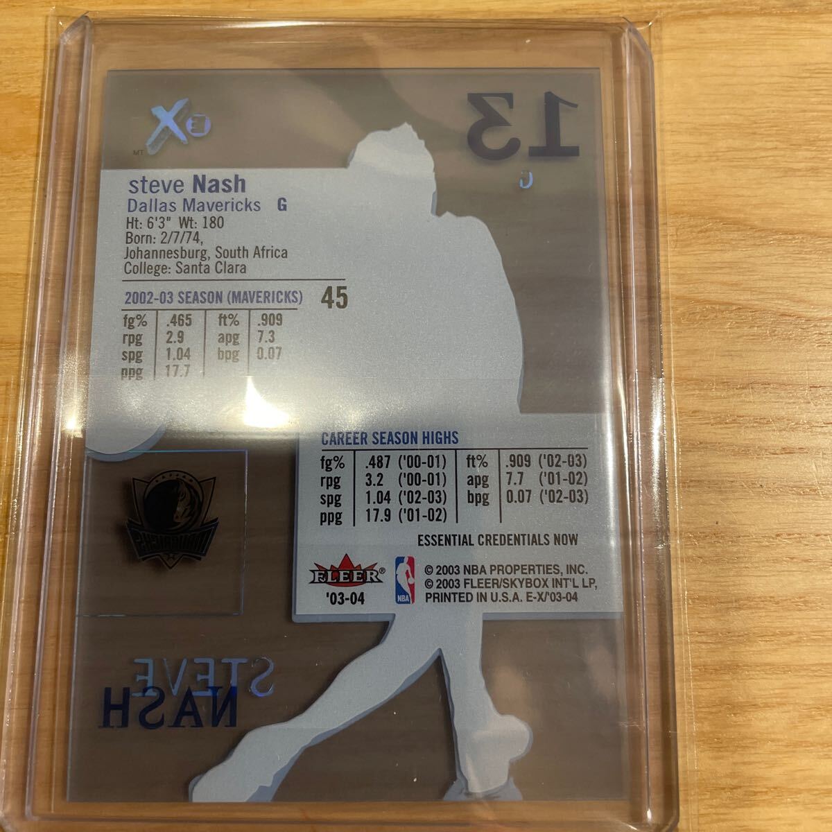 2003-04 e-x steve nash credentials now 45シリNBAカードの画像4