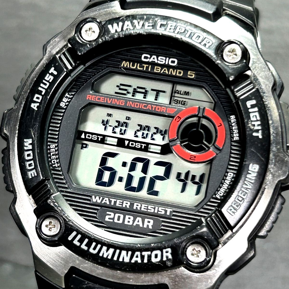 良品 CASIO WAVE CEPTOR ウェーブセプター WV-200R-1A 腕時計 クオーツ 電波時計 デジタル 多機能 ステンレススチール 新品電池交換済みの画像2