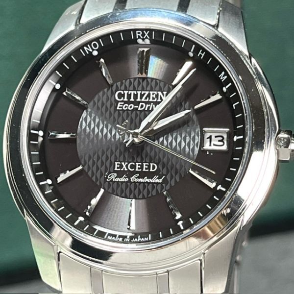美品 CITIZEN シチズン EXCEED エクシード 電波ソーラー 腕時計 EBG74-2751 アナログ ブラック メンズ カレンダー チタン エコドライブの画像3