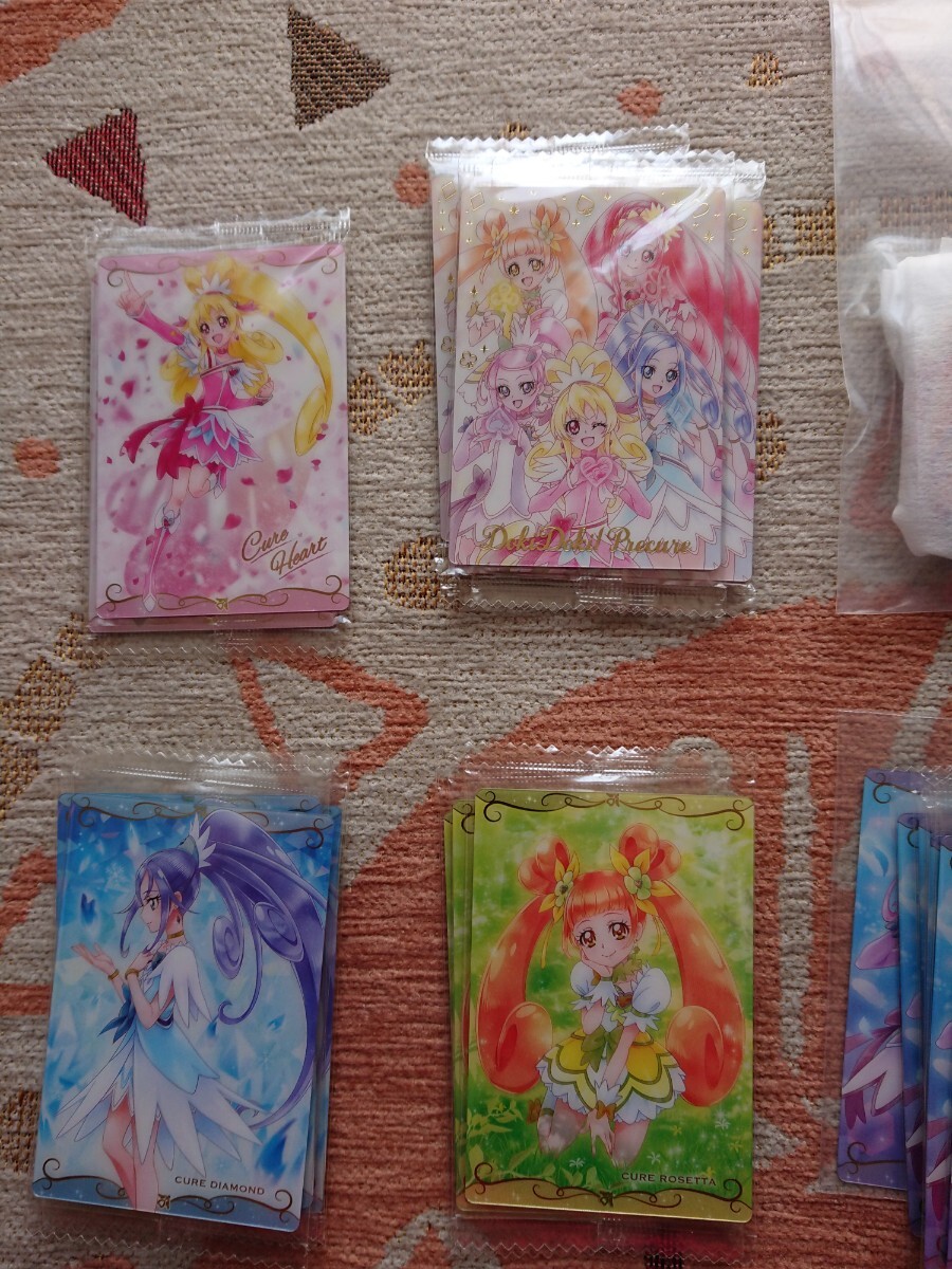 未使用品(中古) ドキドキ! プリキュア 関係 色紙 art - 缶バッジ - カードウェハース ～ 1円startの画像3