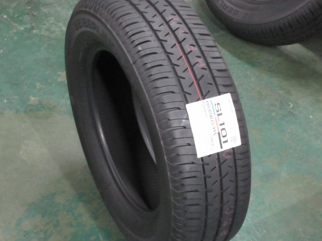 セイバーリング　ＳＬ１０１　１９５／６５Ｒ１５　２０２１年　未使用　１本　ブリヂストン製_画像1