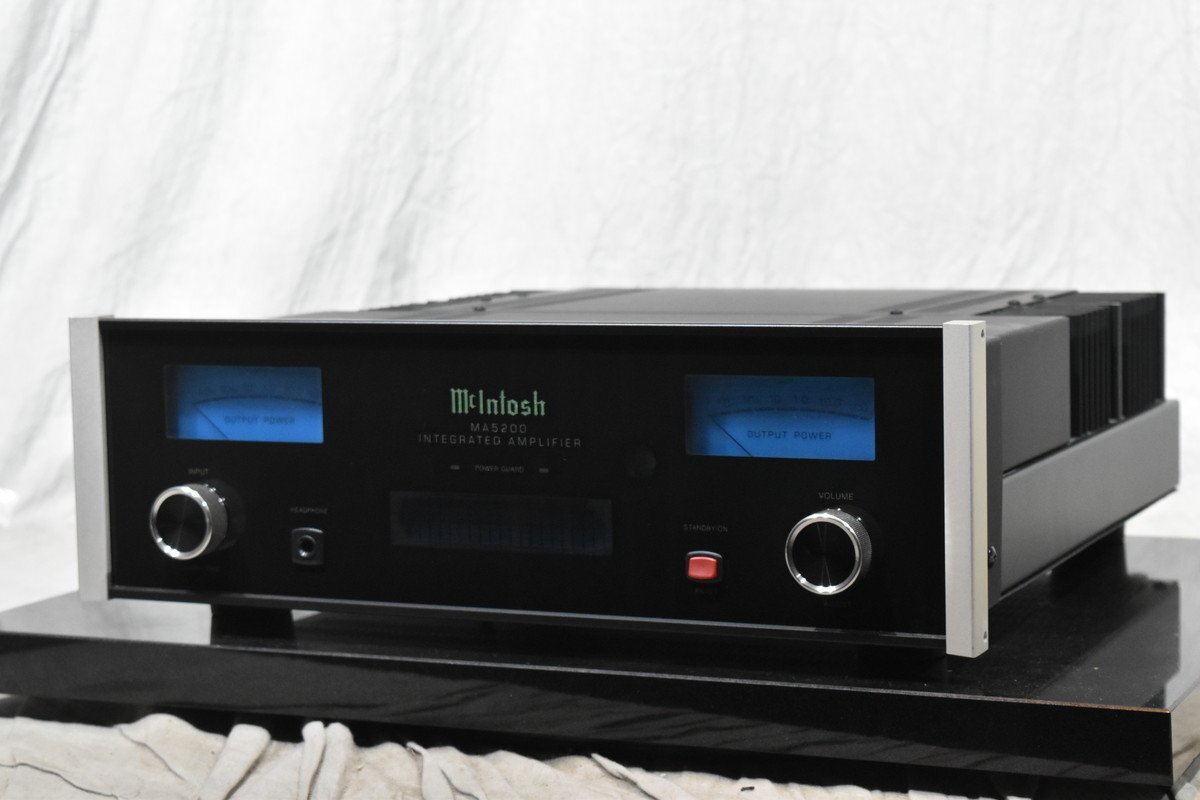 【送料無料!!】McIntosh マッキントッシュ プリメインアンプ MA5200