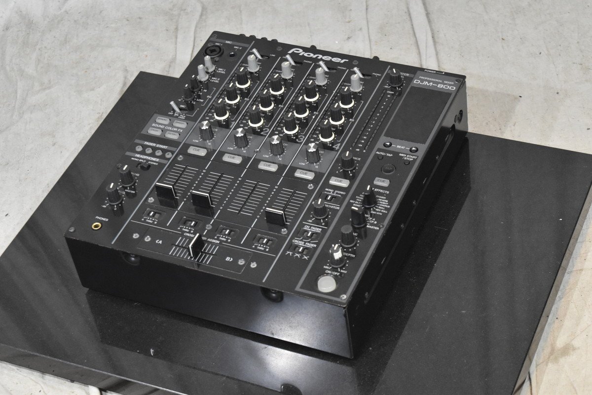 Pioneer パイオニア DJM-800 DJミキサーの画像1