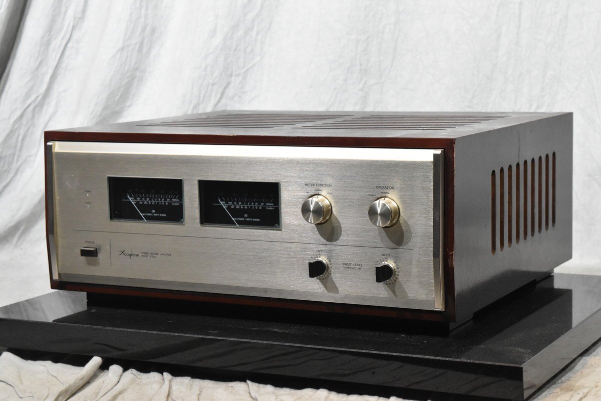 Accuphase アキュフェーズ パワーアンプ P-260_画像1