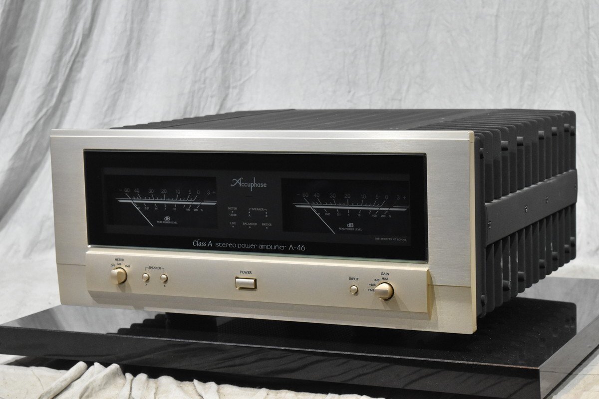 【送料無料!!】Accuphase アキュフェーズ A-46 ステレオパワーアンプ_画像1