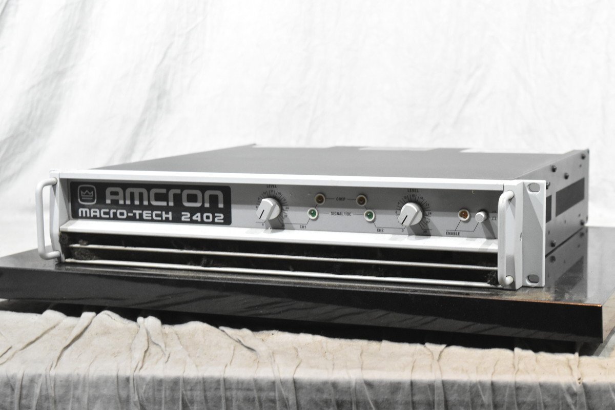 AMCRONamk long MACRO-TECH 2402 power amplifier ③