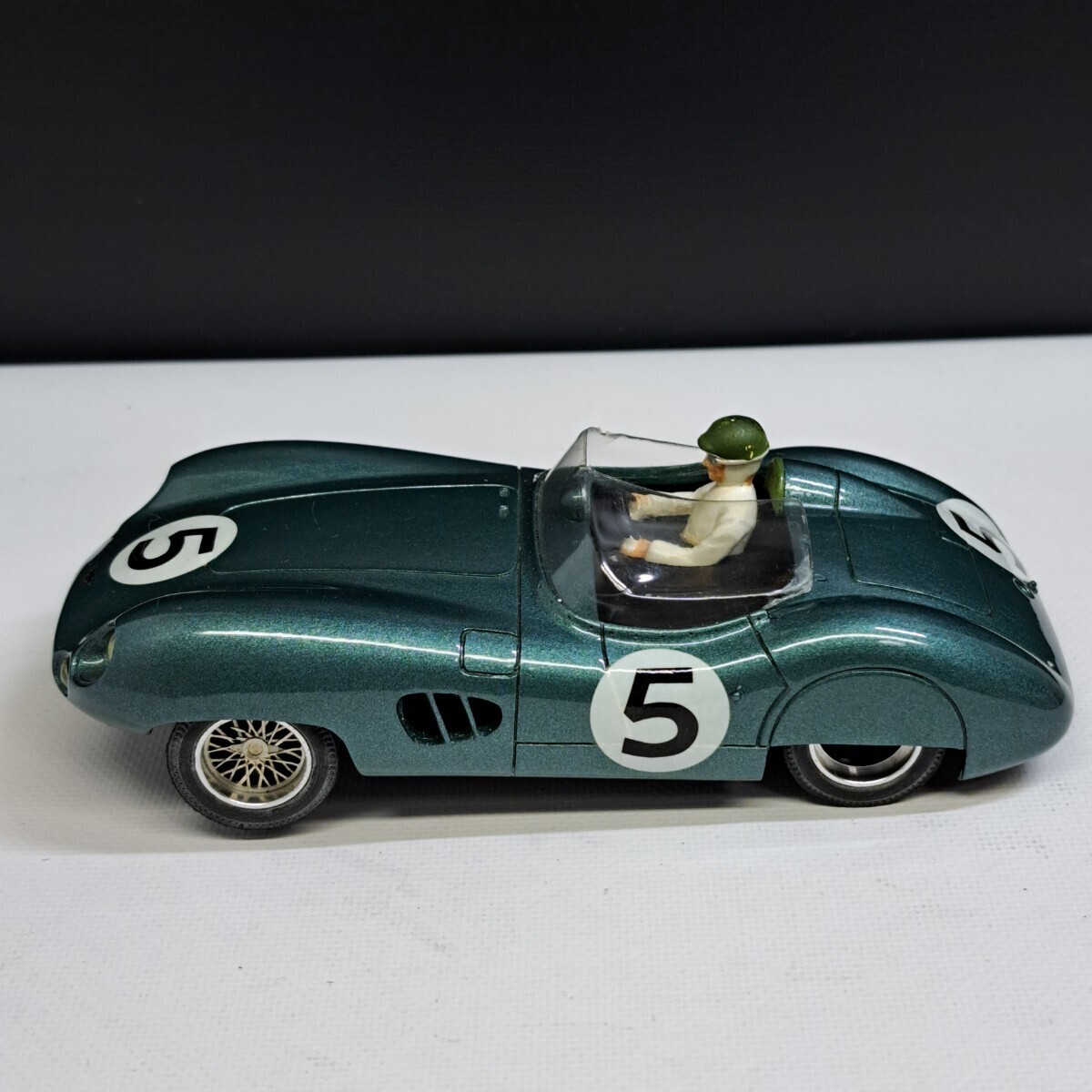 1/32 スロットカー アストンマーチン DBR1の画像4