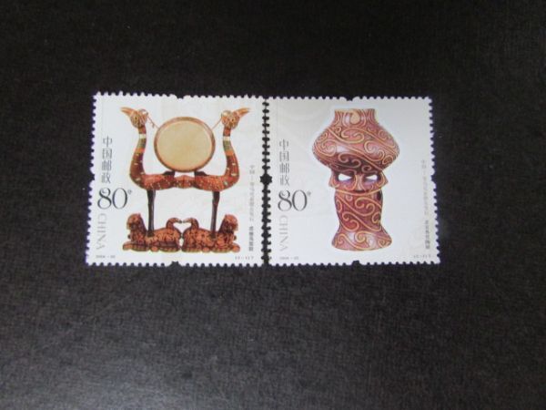 46　中国　2004-22　漆器と陶器　２種完_画像1