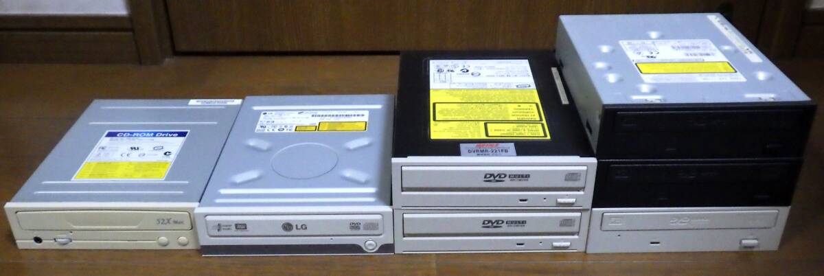// 内蔵 CD-ROM ＆ DVDマルチドライブ 7台セット // IDE仕様 / DVD-RAM対応等 / ジャンクセット#6 / ジャンク扱いでの画像1