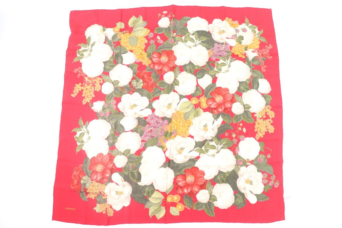 CHANEL Chanel silk scarf floral print red red lady's 100% silk silk size 96×96 equipment ornament small articles brand 4096-KS