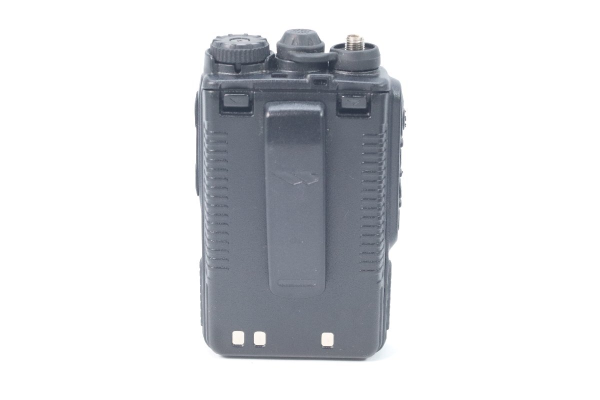 【通電のみ確認済み】YAESU VX‐8 FM TRANCEIVER GPS ワイヤレス防水 コンパクト ACアダプター トランシーバー 無線機 4800-KKの画像4