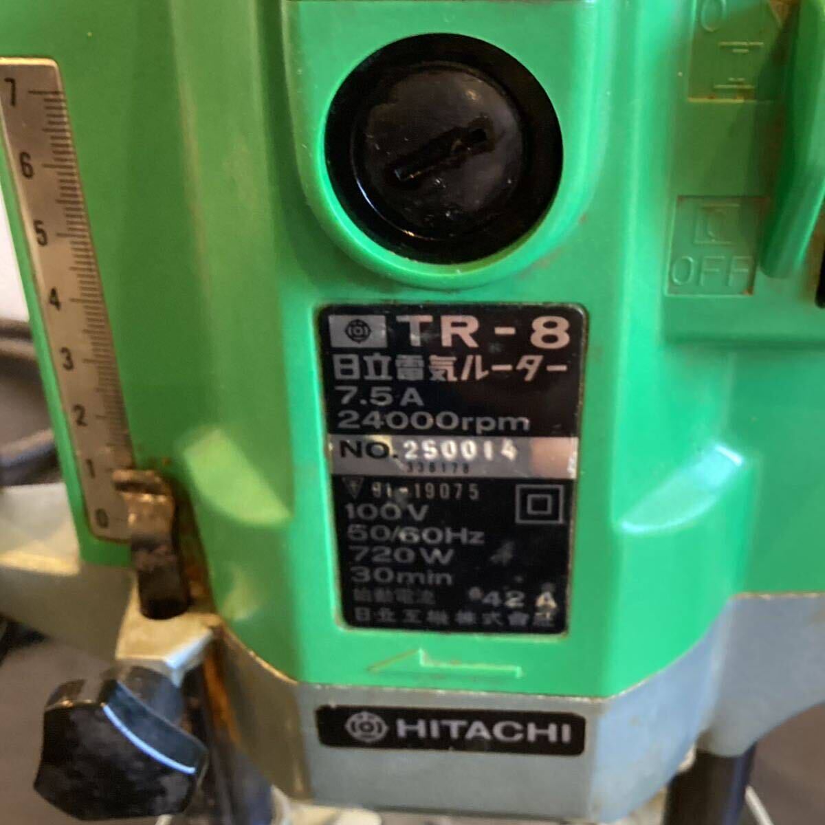 [6893] Hitachi электрический маршрутизатор TR-8