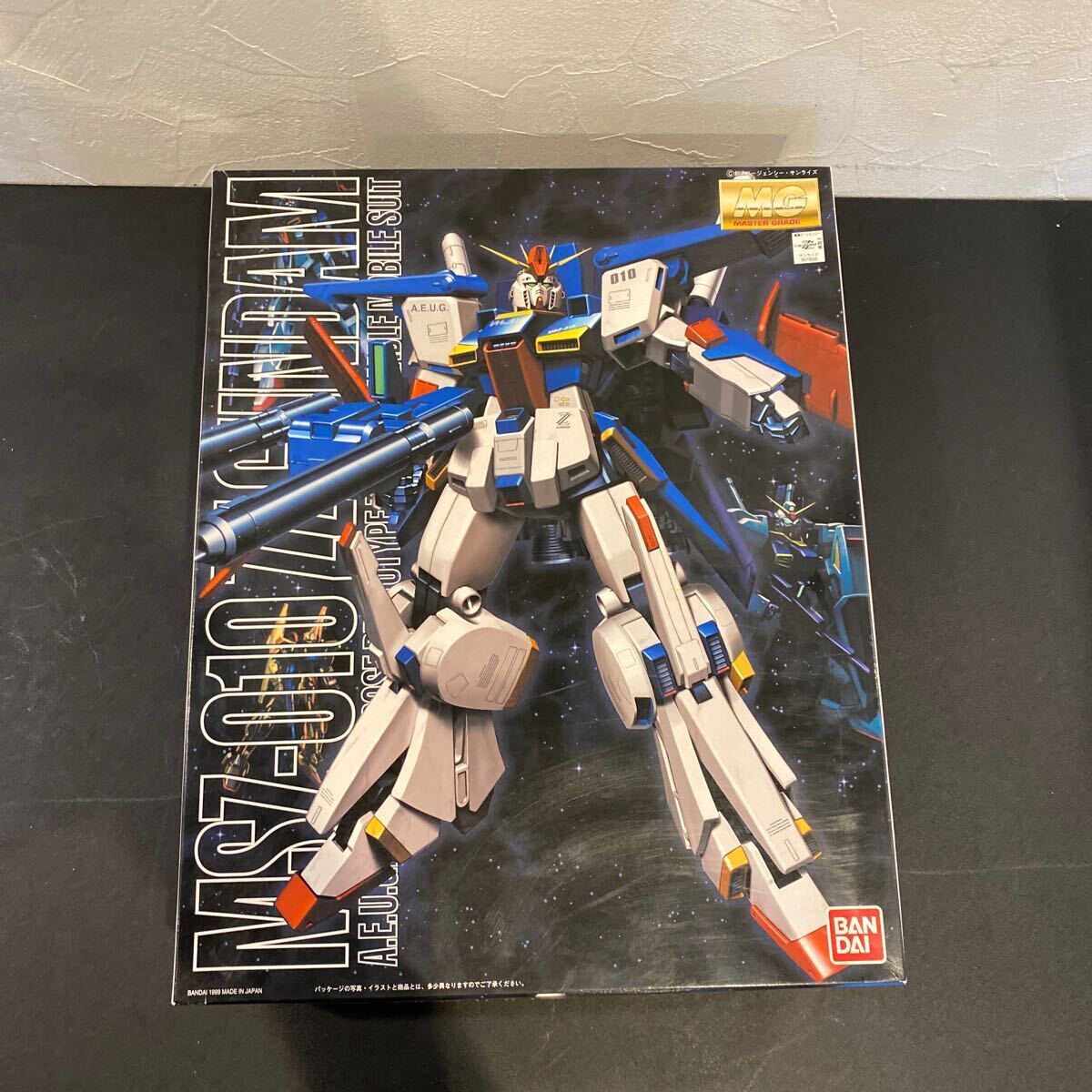 【8881】BANDAI バンダイ ガンプラ ※組み立て途中品 MG MSZ-010 ZZGUNDAMの画像1