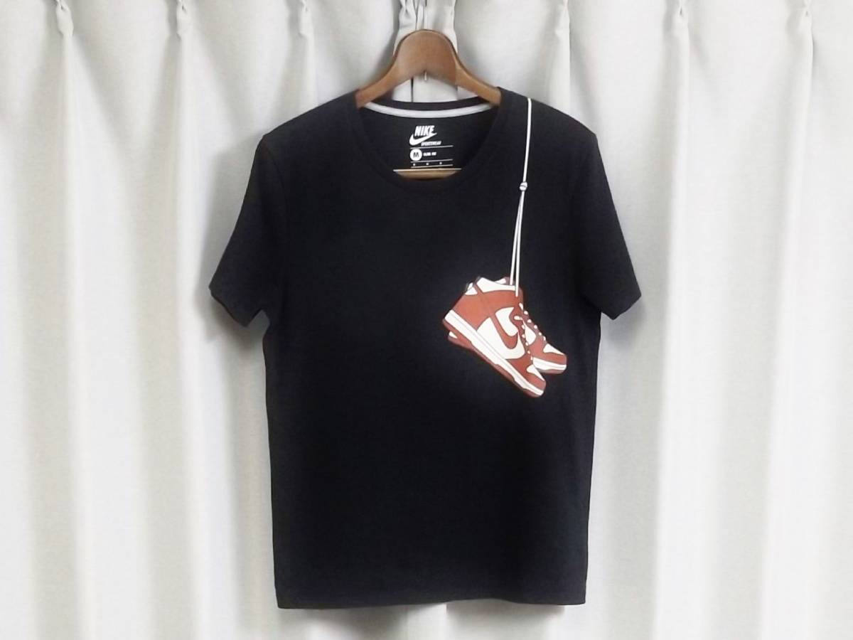 ◆名作希少 NIKE SPORTSWEAR ナイキ DUNK ダンク Tシャツ 肩掛けスニーカープリント 限定 復刻 M ブラック 黒 アーカイブ  Y2K 90s 古着女子