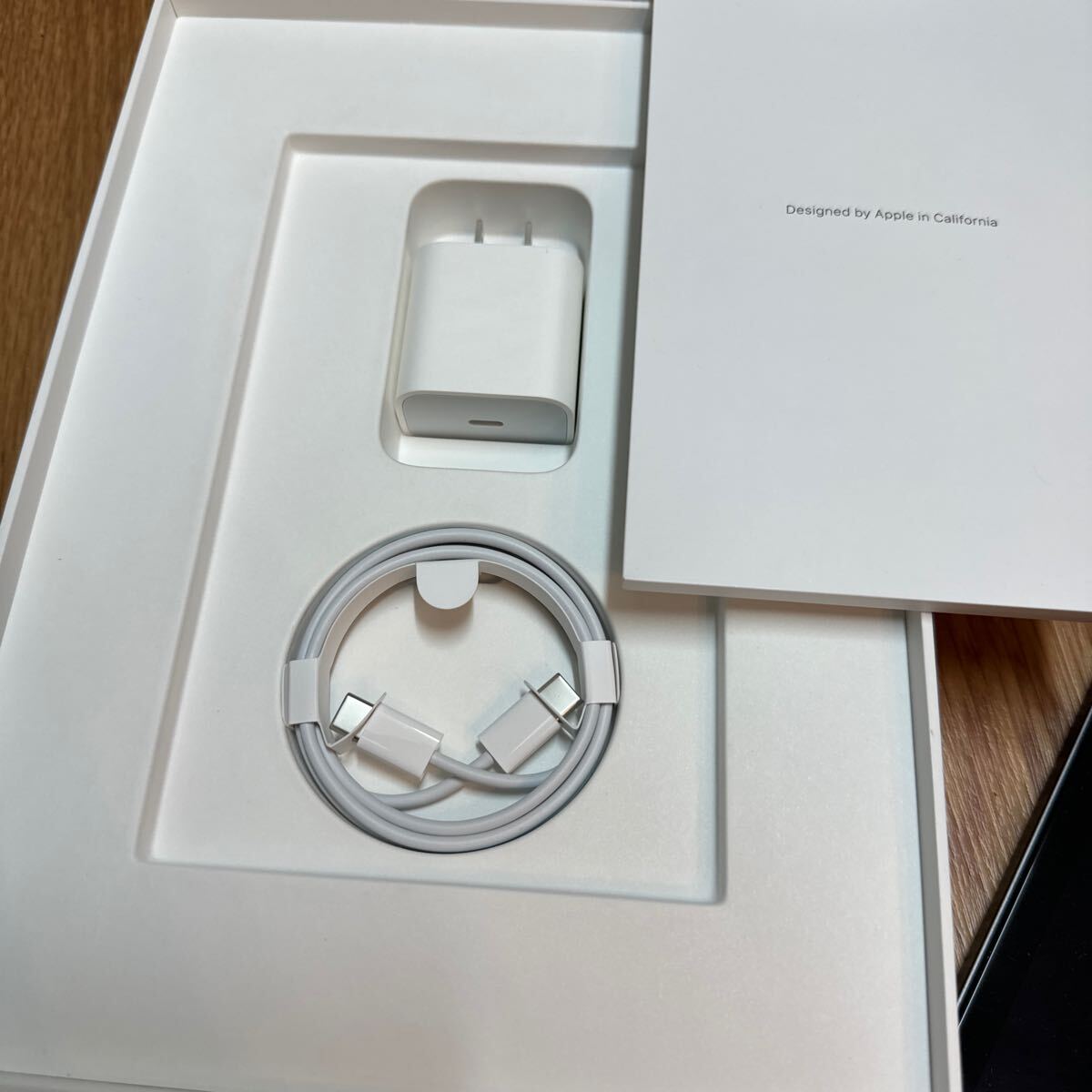 中古美品 iPad Air 第4世代 Wi-Fi 64GB グレー 2020年 Air4 Appleの画像8