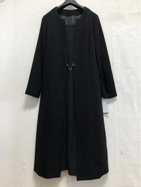 新品☆L喪服礼服フロントプリーツおしゃれワンピース体型カバー☆a495