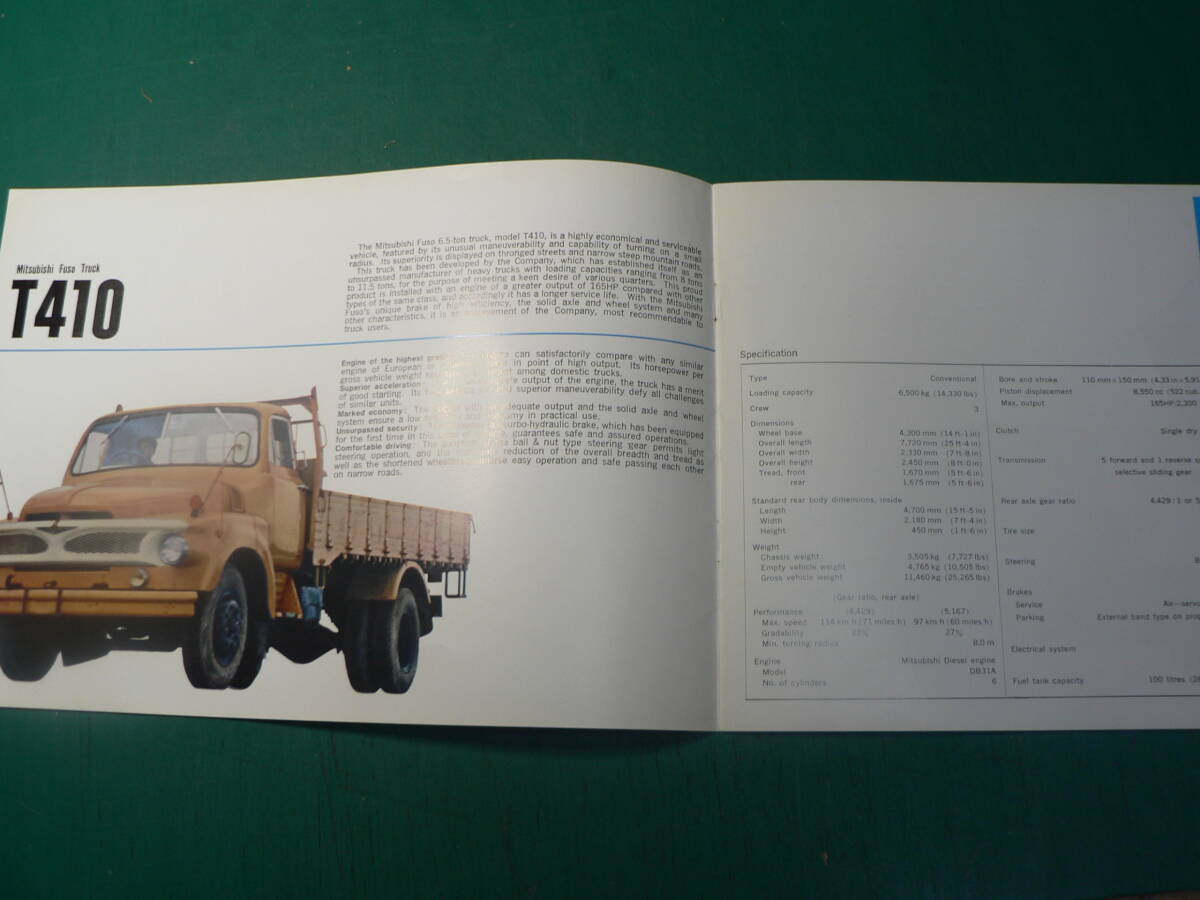 pamphlet truck English Mitsubishi Fuso T410 catalog leaflet 