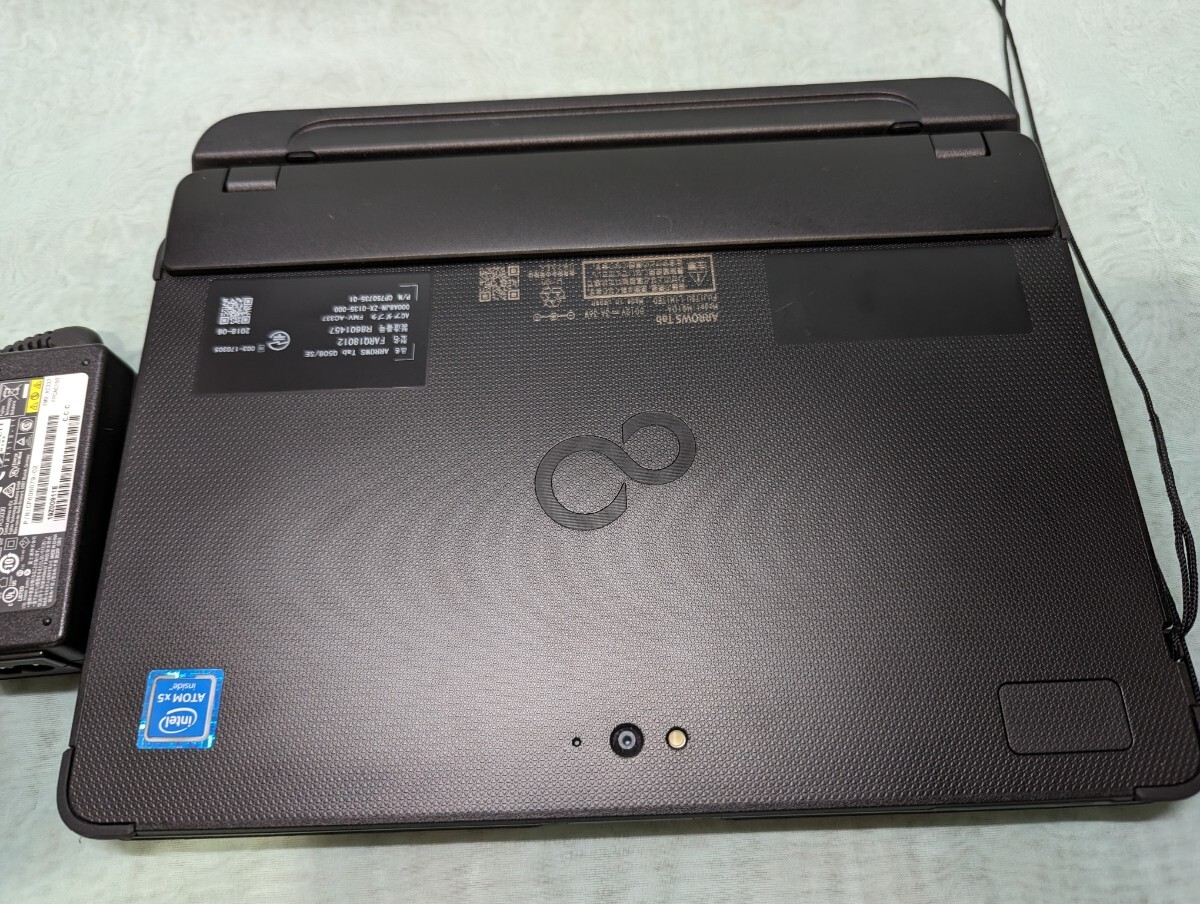 Fujitsu タブレット ARROWS Tab Q508/SE (SSD128GB)/キーボード付の画像10