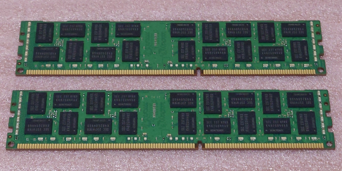 ◇Samsung M393B1K70DH0-YK0 2枚セット - PC3L-12800R/DDR3L-1600 ECC REG/Registered 240Pin DDR3 RDIMM 16GB(8GB x2) 動作品の画像2