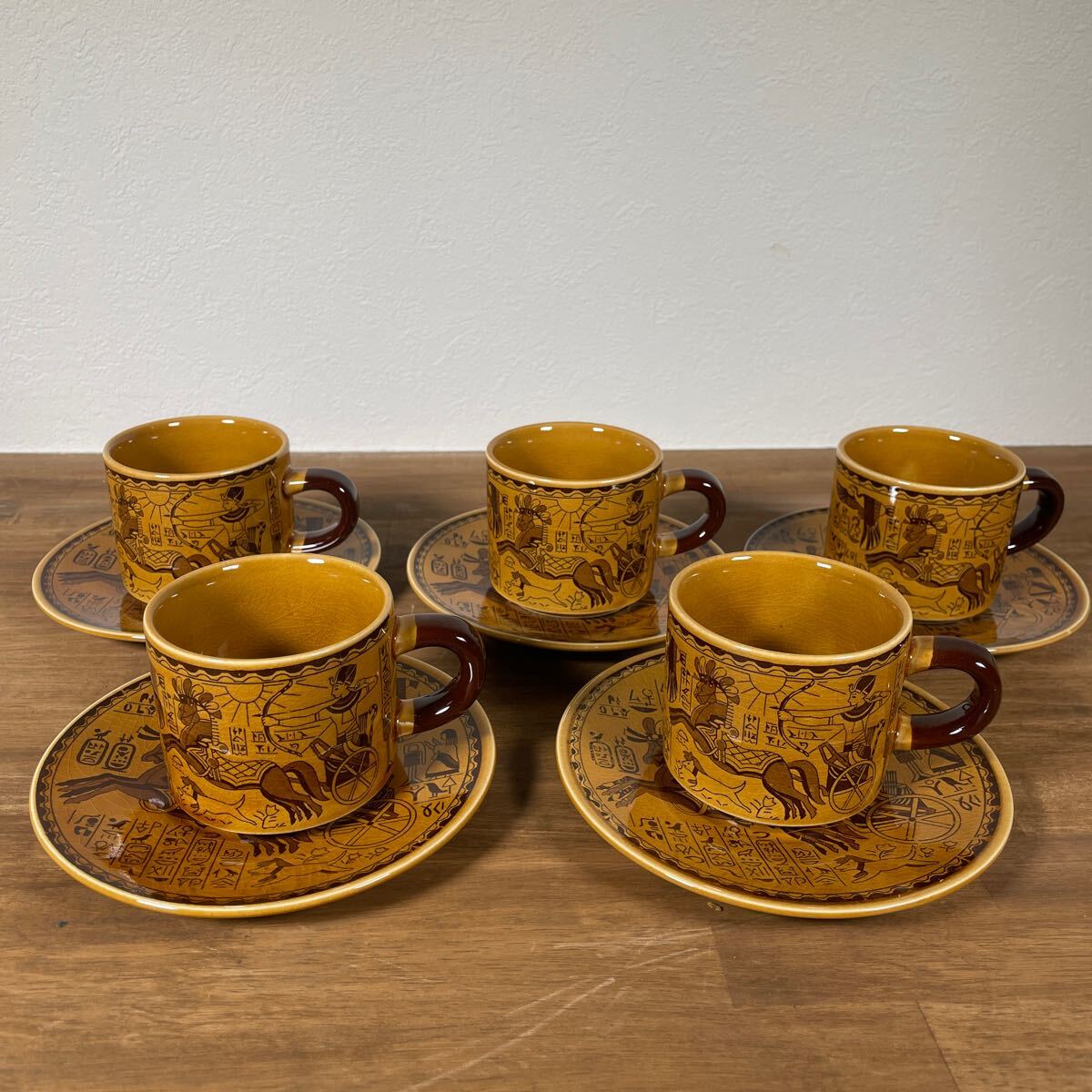 Amazon | コーヒーカップ セラミックコーヒーカップとソーサー