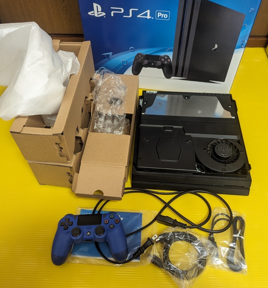 【動作確認済み】 SSD換装 PlayStation4 Pro 1TB:ジェット・ブラック(CUH7000B01)プレステ SONY ソニー ジャンクの画像1