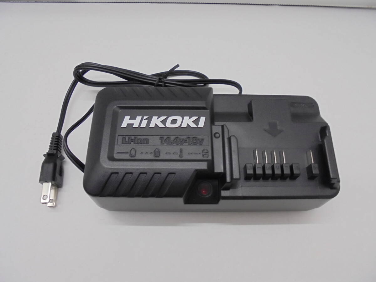 ◇8128・HiKOKI/ハイコーキ 日立工機 コードレス インパクトドライバー FWH14DGL(2LEGK) ブルー バッテリー×2 充電器 ケース付き 中古品の画像6