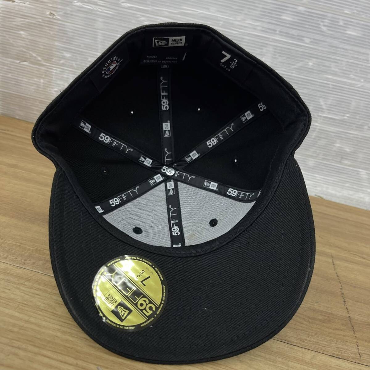 送料無料S84445 NEWERA ニューエラ　キャップ LA 59FIFTY ロサンゼルス・ドジャース ブラック × ホワイト 美品_画像5