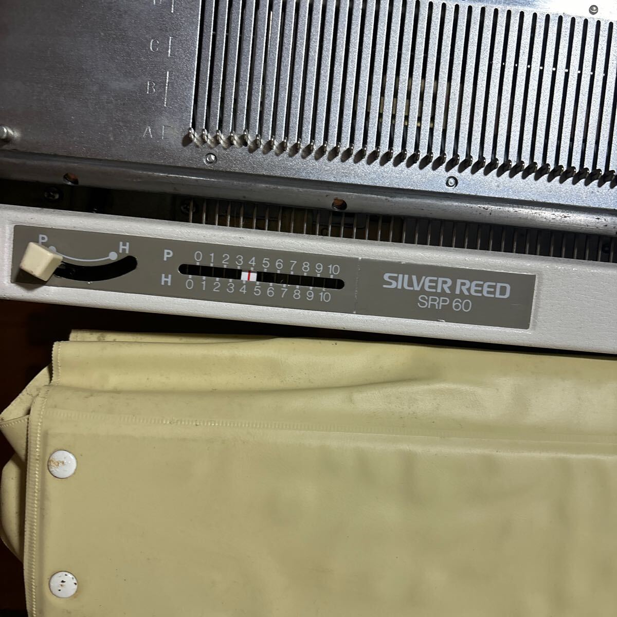 SILVER REED シルバーリード SRP60 パイルリブニッター 編み機 動作未確認 ジャンクの画像4