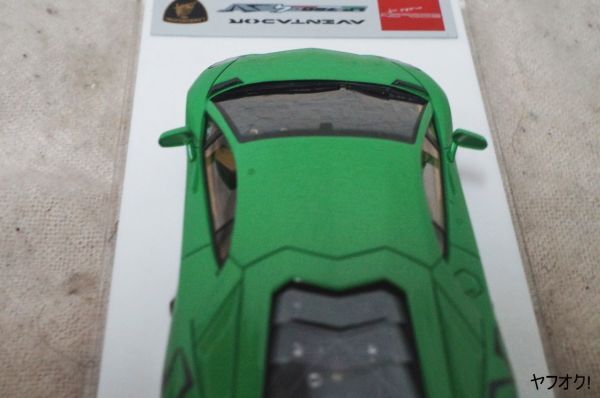 Make UP EIDOLON ランボルギーニ アヴェンタドール LP750-4 SV 2015 1/43 ミニカー 緑 メイクアップ アイドロンの画像3