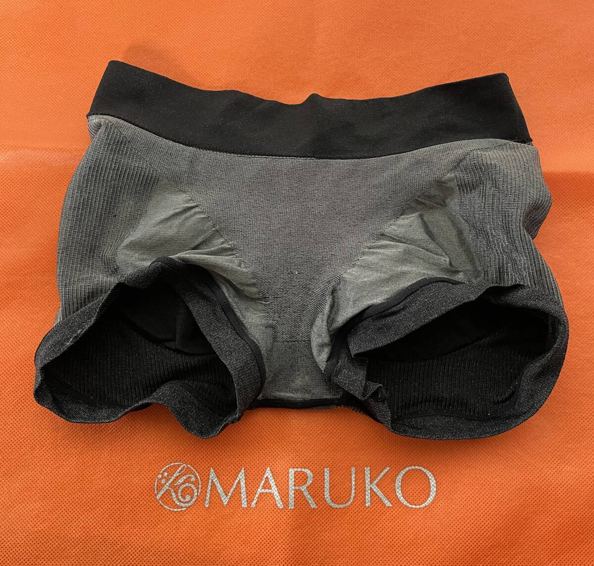 マルコ MARUKO ショーツ ソフトガードル Sサイズ 黒 補正下着 ホームクリーニング済みの画像3