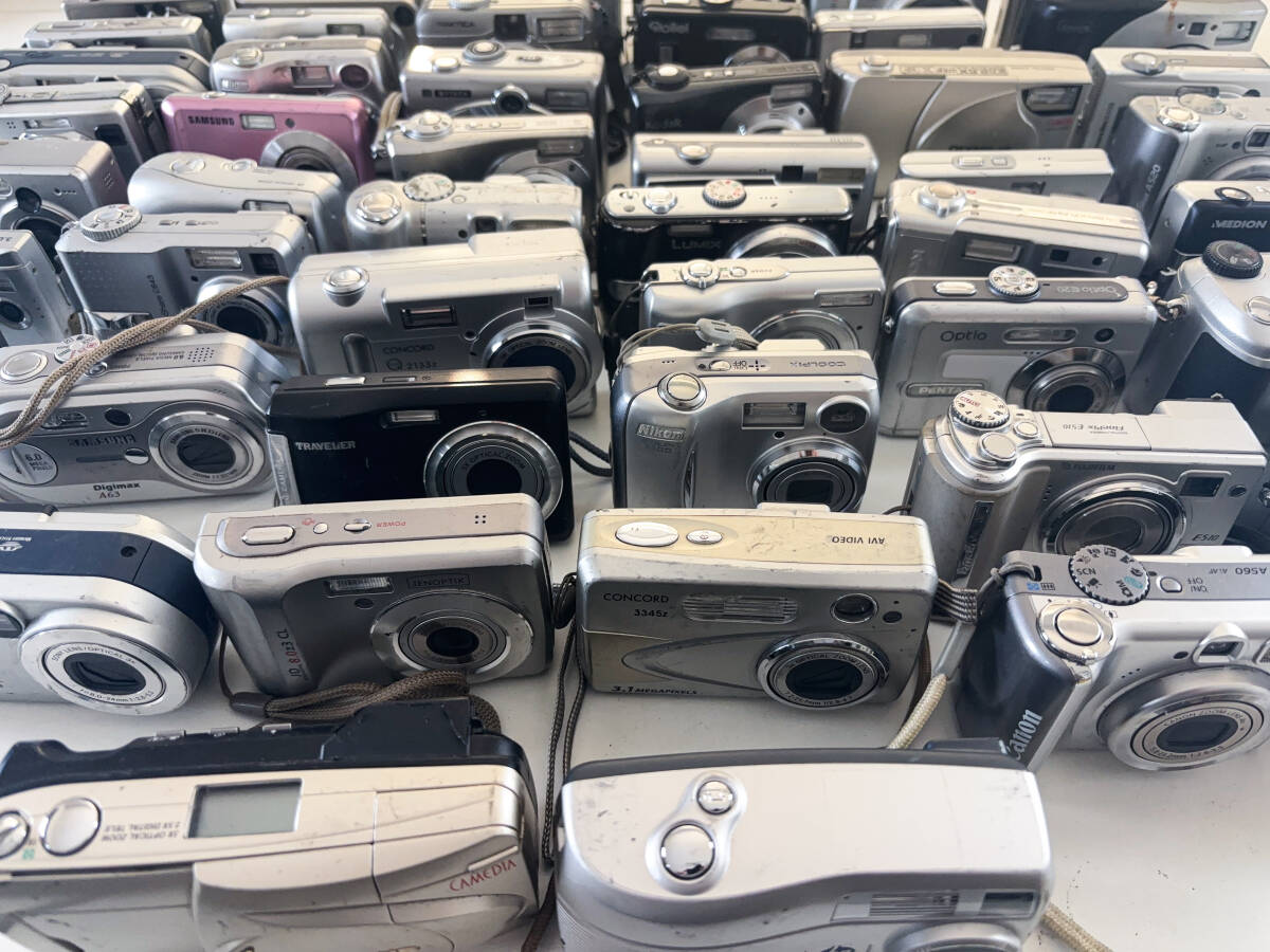 50台 ジャンクデジカメ コンパクトデジタルカメラ 大量 まとめ売り まとめ セット CANON NIKON KODAK OLYMPUS FUJIFILM 04013④の画像7