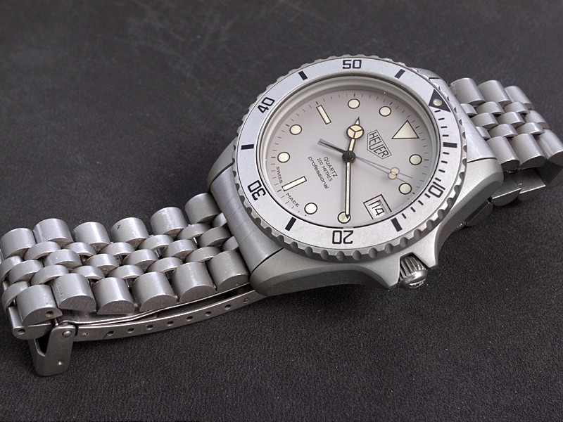 ビンテージ ホイヤー■200m プロフェッショナル 旧ロゴ■メンズ腕時計 消費税なしの画像3