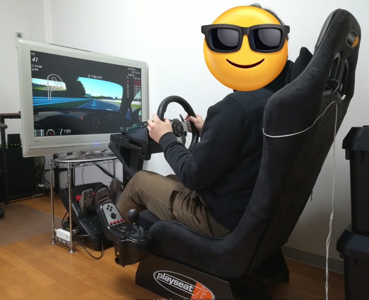 【直接取引限定】プレイシート PLAYSEAT、Logitech G27 レーシングホイール、32インチテレビ、PS3本体、グランツーリスモ6セット_画像2