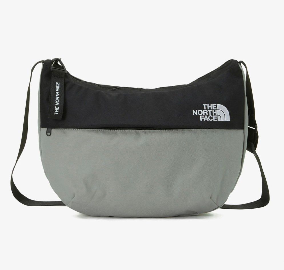 THE NORTH FACE　NUPTSE CROSS  BAG L韓国限定　ホワイトレーベルショルダーバッグ