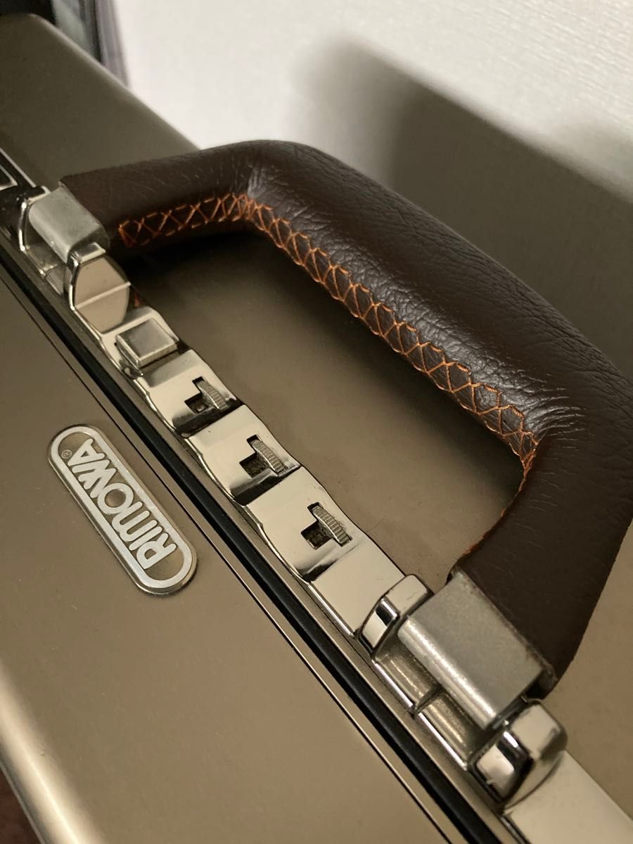 RIMOWA リモワ アタッシュケース チタニウム プレミアムカラー RIMOWA リモワ アタッシュケース チタニウム プレミアムカラー